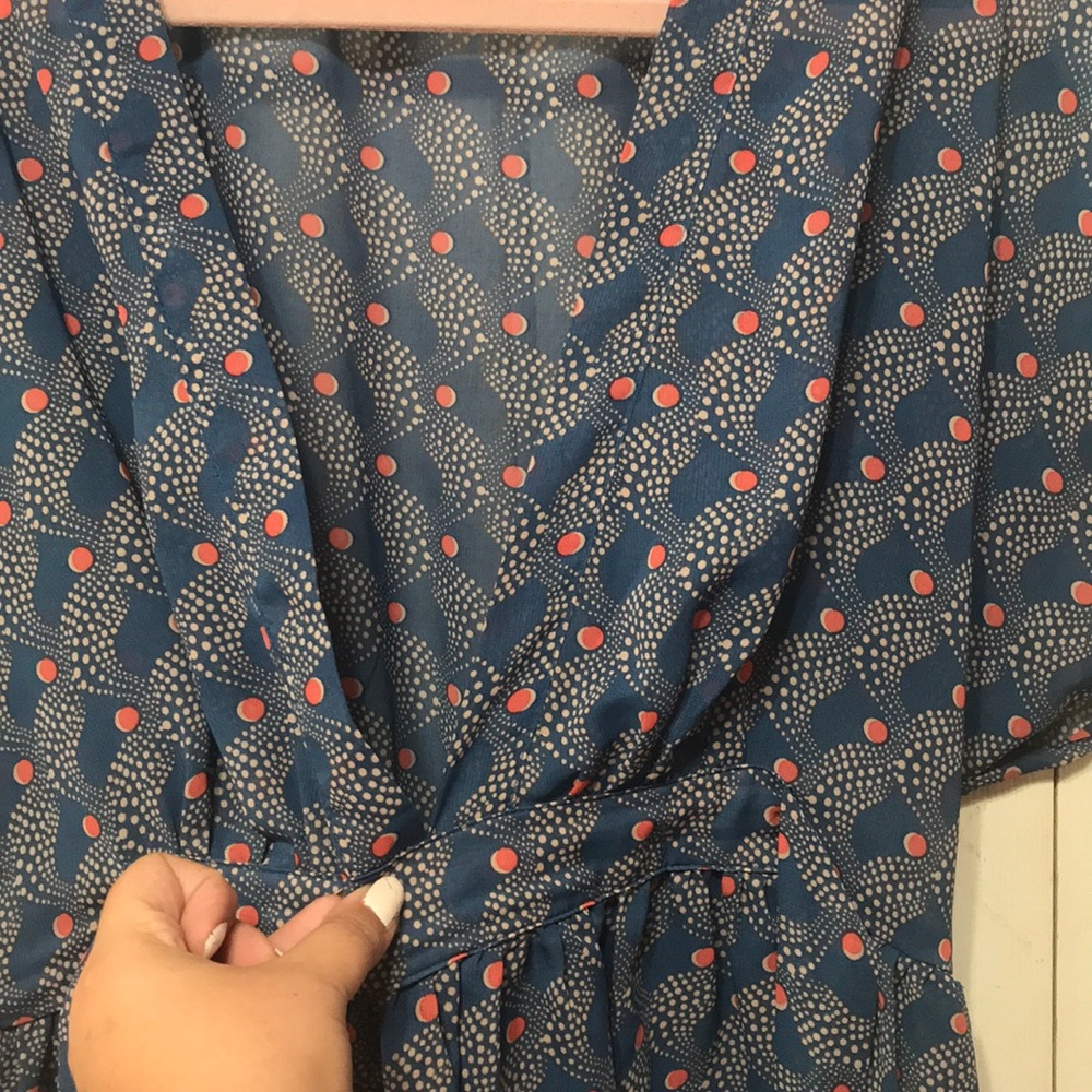 Blue Patterned Sheer Flowy Top - image 3